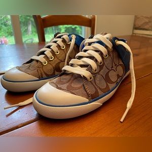 COACH BOBBEY SHOES- SIZE 7.5 EUC